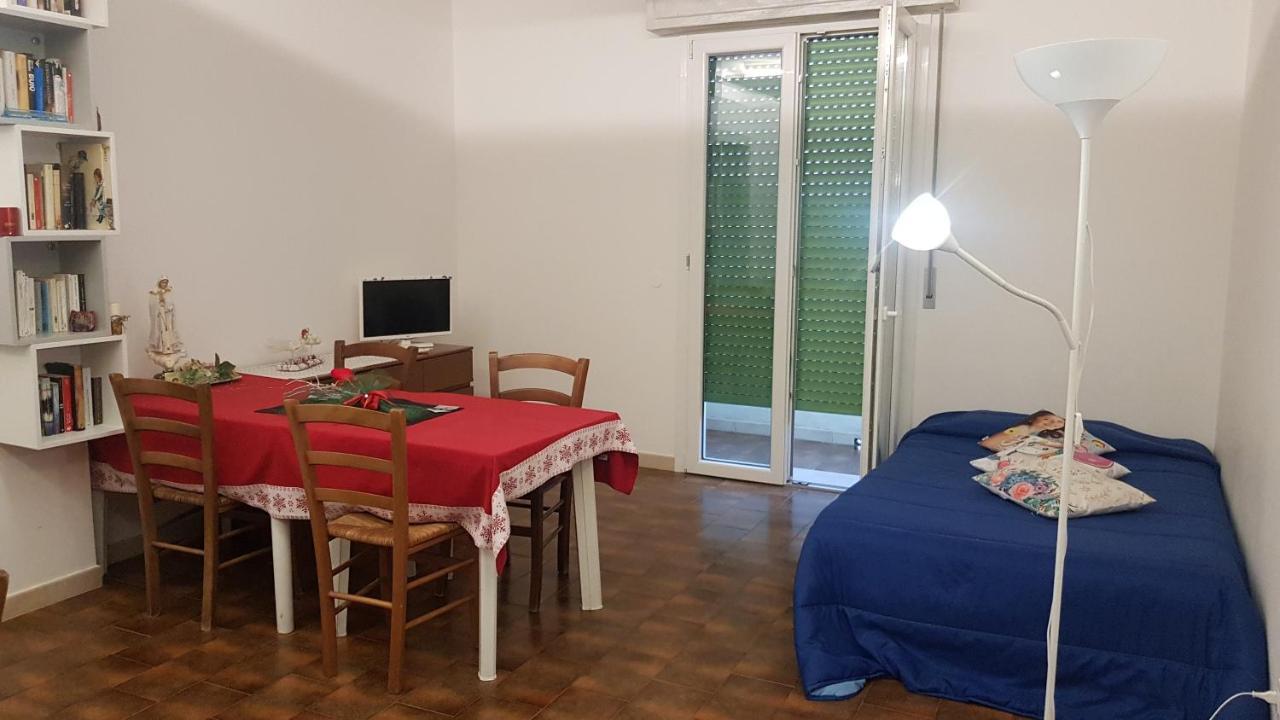 Апартаменти La Casa Di Dalila Санта-Кроче-сулл'Арно Екстер'єр фото